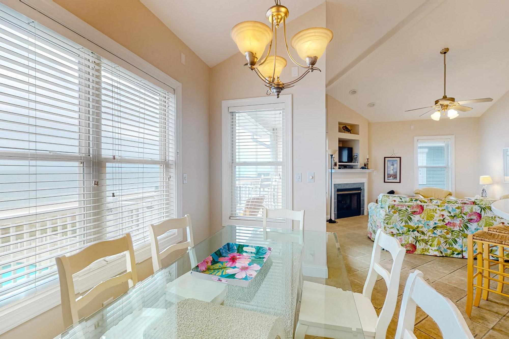 Shutters Villa Pine Knoll Shores Room photo