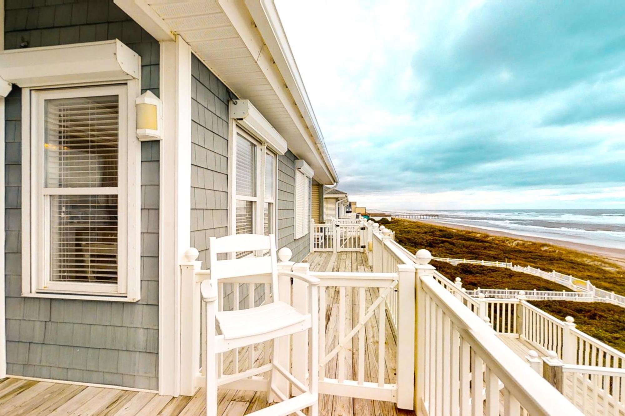 Shutters Villa Pine Knoll Shores Room photo